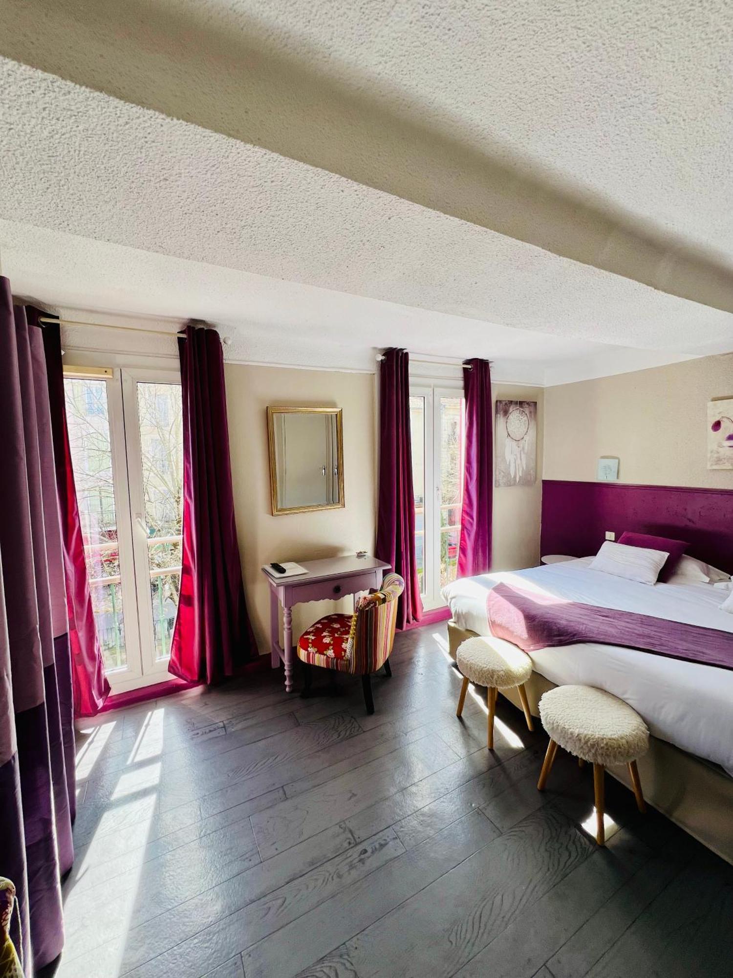 Le Grand Hotel Forcalquier Esterno foto