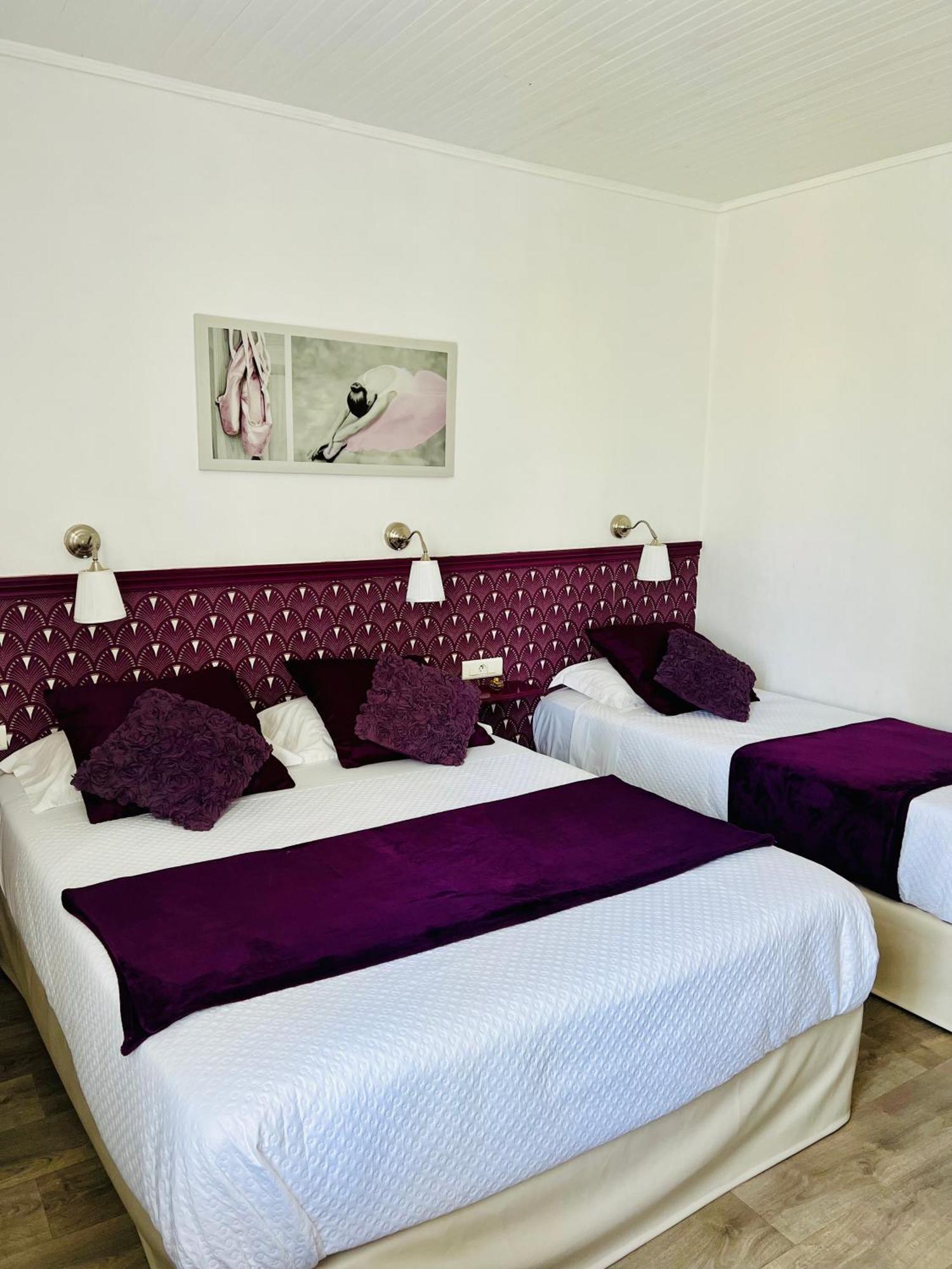 Le Grand Hotel Forcalquier Esterno foto